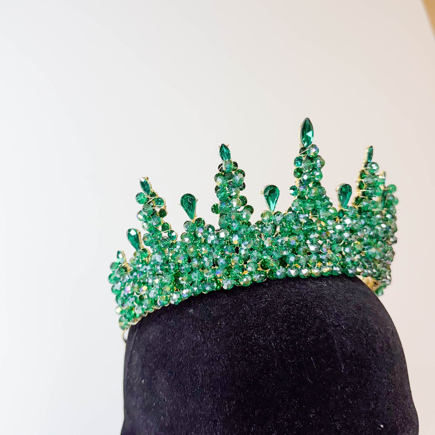 Emerald Luxe Quinceañera Crown