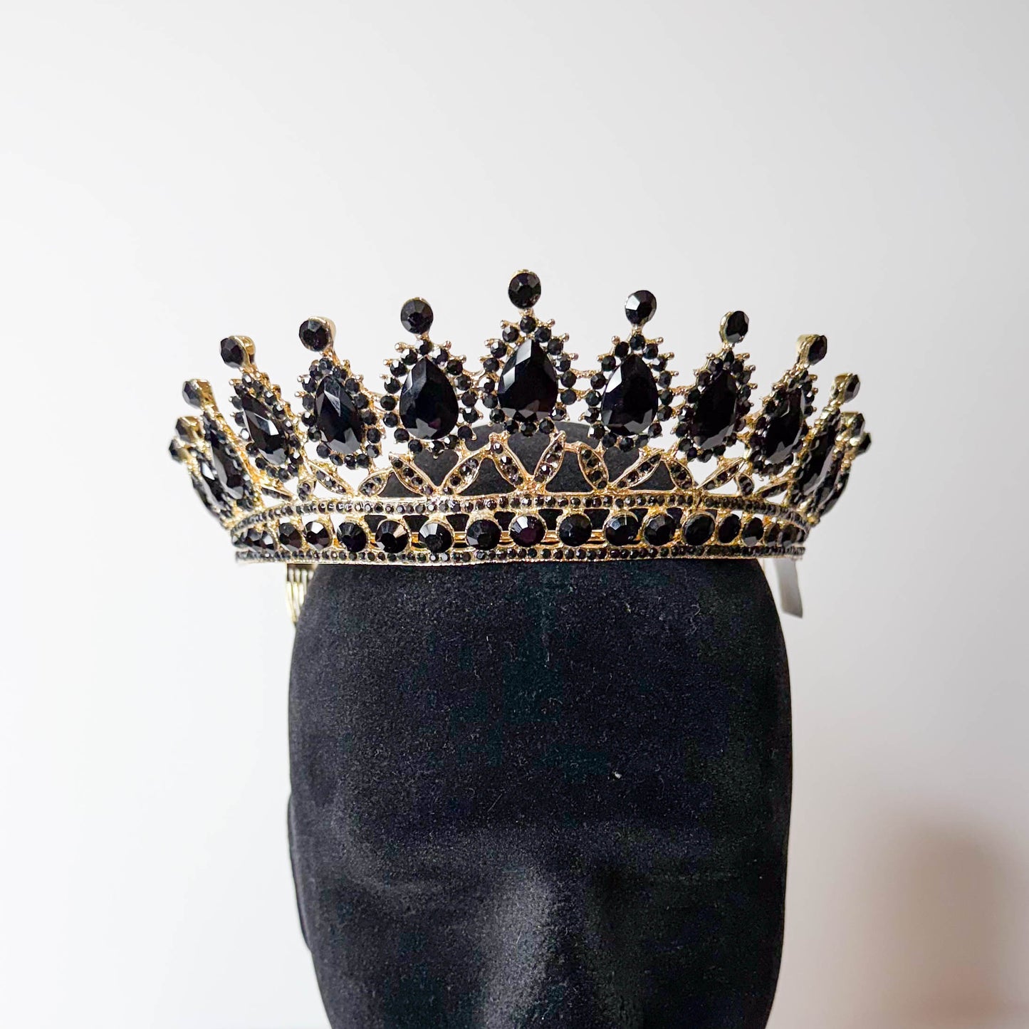 Midnight Queen Quinceañera Crown
