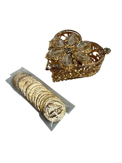 Arras Matrimoniales Doradas con Caja Corazón de Cristal